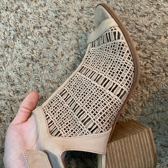 Vince Camuto Keannie Sandal Bootie - Picture 5 of 6